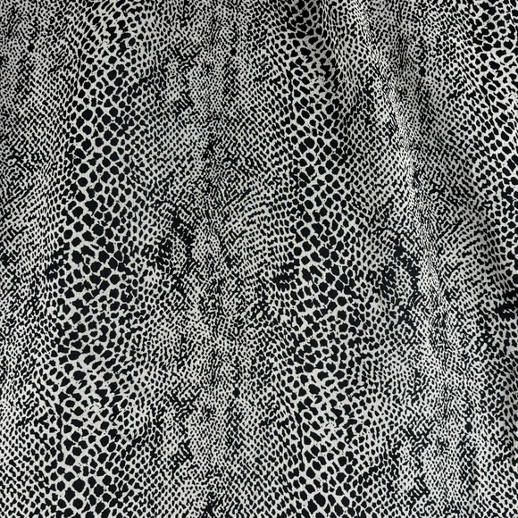 New York City Design Co. Silk Vintage Snake Print Skirt Size 1X - Picture 3 of 4